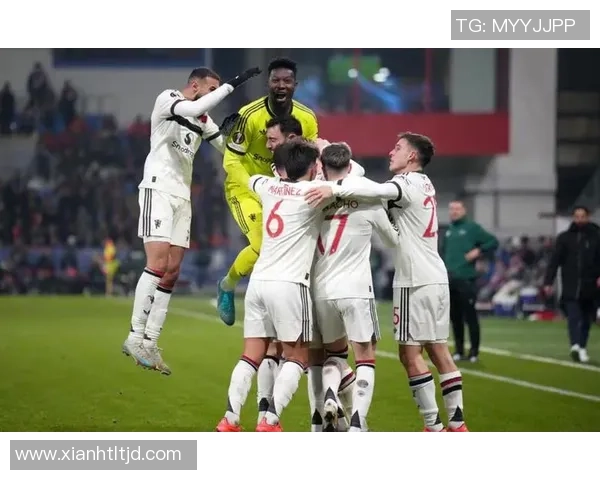 足球新星初登场激情四溢首次亮相成就梦想瞬间助力球队冲刺胜利