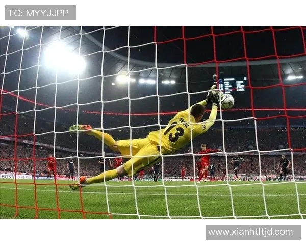 足球明星登场全解析 揭秘他们背后的精彩故事与赛场表现