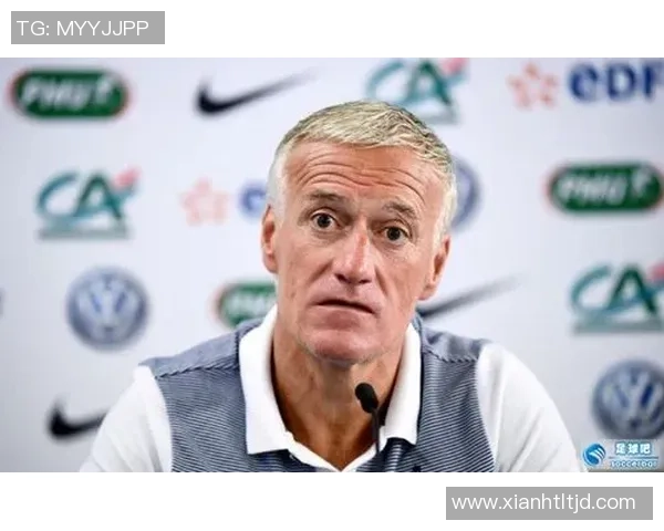 球星手办足球系列:汇聚全球顶级球员魅力与精致工艺的完美结合 球星手办足球系列:汇聚全球顶级球员魅力与精致工艺的完美结合